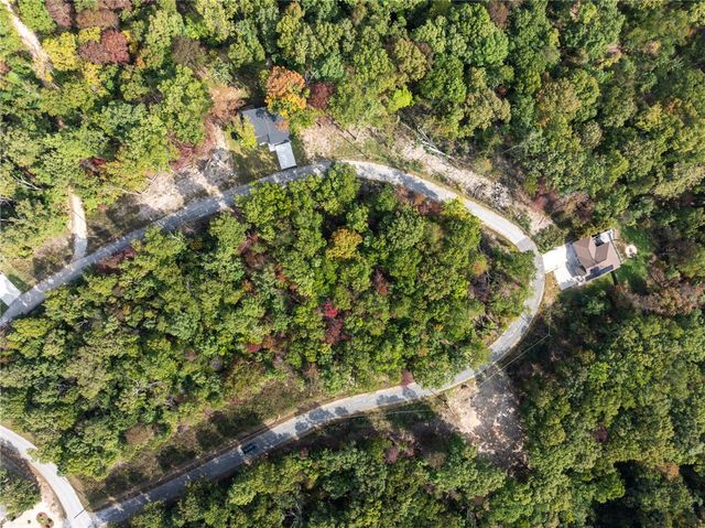 Peebles Circle, Bella Vista, AR 72715