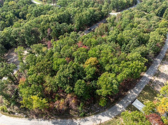 Peebles Circle, Bella Vista, AR 72715