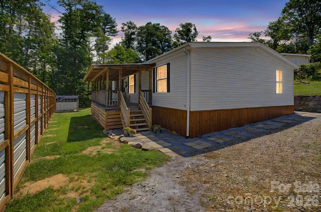 1011 Reed Street, Asheville, NC 28804