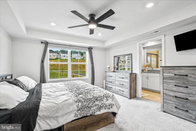 2382 SPRUCE KNOB TER, Frederick, MD 21702