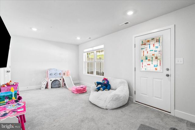 2382 SPRUCE KNOB TER, Frederick, MD 21702