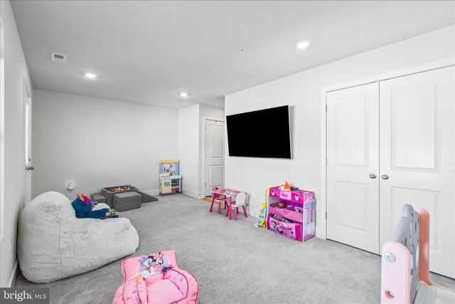 2382 SPRUCE KNOB TER, Frederick, MD 21702