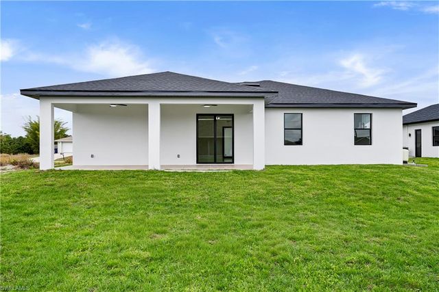 1022 Halby AVE S, Lehigh Acres, FL 33974