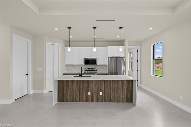 1022 Halby AVE S, Lehigh Acres, FL 33974