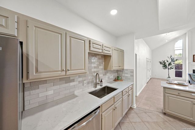 55 Donore, San Antonio, TX 78229