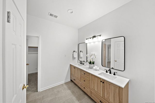 55 Donore, San Antonio, TX 78229