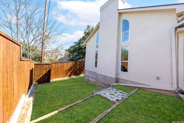 55 Donore, San Antonio, TX 78229