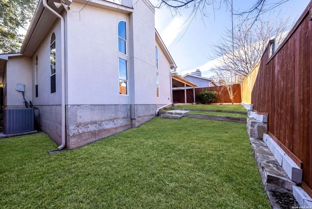 55 Donore, San Antonio, TX 78229