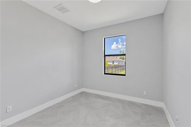 3006 39th ST SW, Lehigh Acres, FL 33976