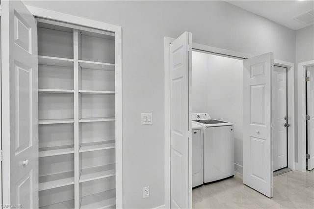 3006 39th ST SW, Lehigh Acres, FL 33976