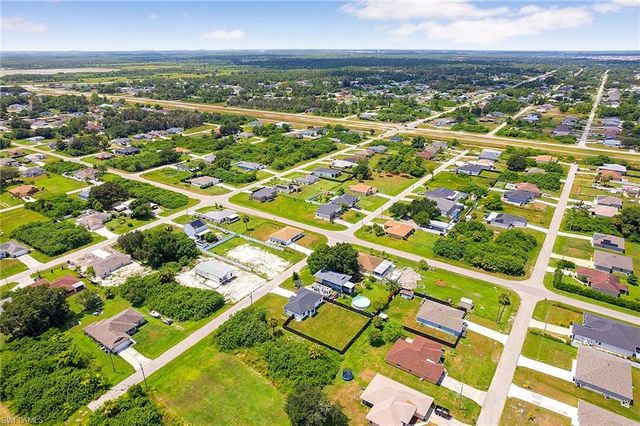 3006 39th ST SW, Lehigh Acres, FL 33976