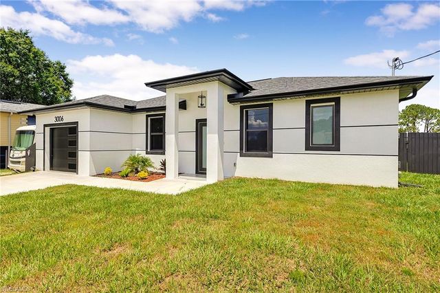 3006 39th ST SW, Lehigh Acres, FL 33976