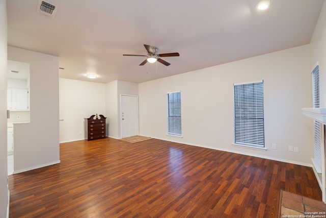 11839 Parliament St Apt 1521, San Antonio, TX 78216