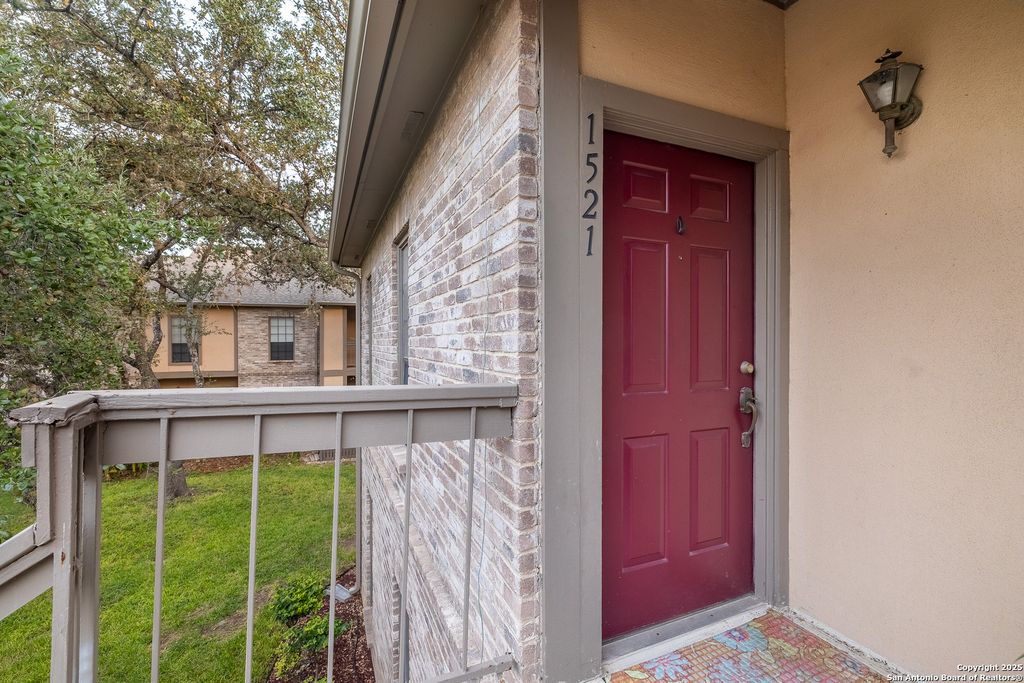 11839 Parliament St Apt 1521, San Antonio, TX 78216