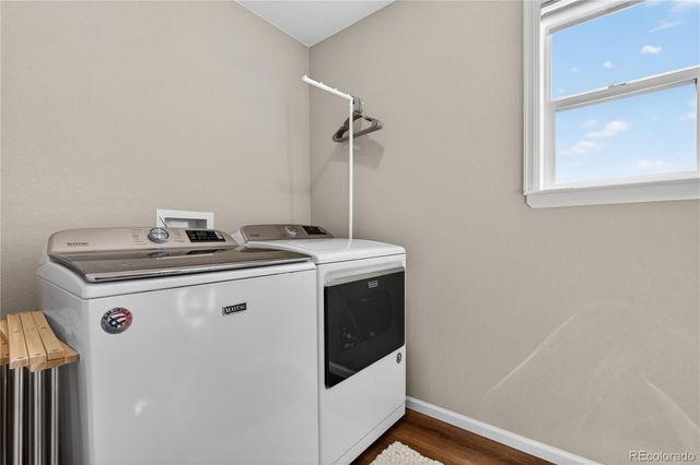 949 N Undergrove Way, Aurora, CO 80018