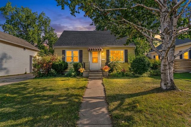 1219 WITZEL AVENUE, Oshkosh, WI 54902