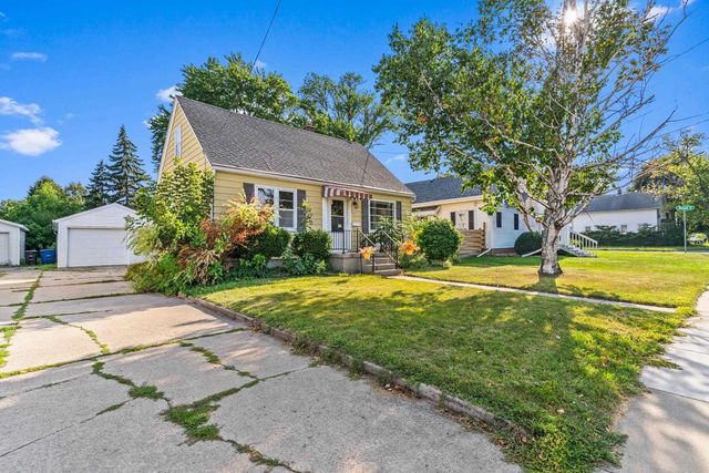 1219 WITZEL AVENUE, Oshkosh, WI 54902