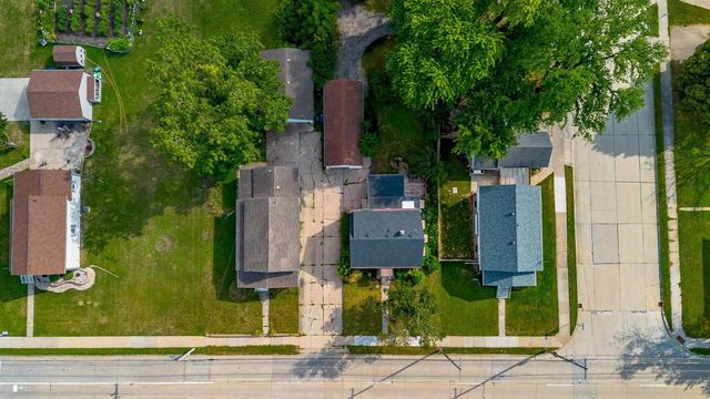 1219 WITZEL AVENUE, Oshkosh, WI 54902
