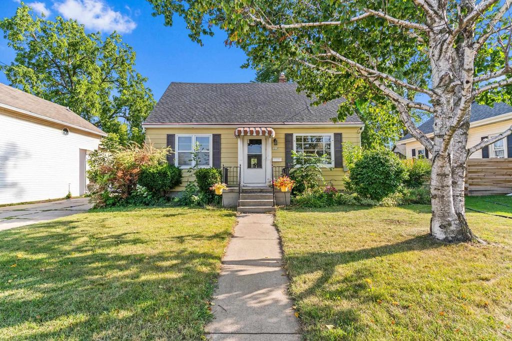 1219 WITZEL AVENUE, Oshkosh, WI 54902