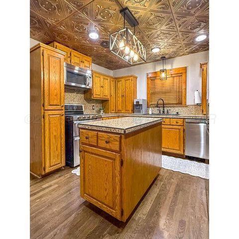 933 Elmore Street, Borger, TX 79007