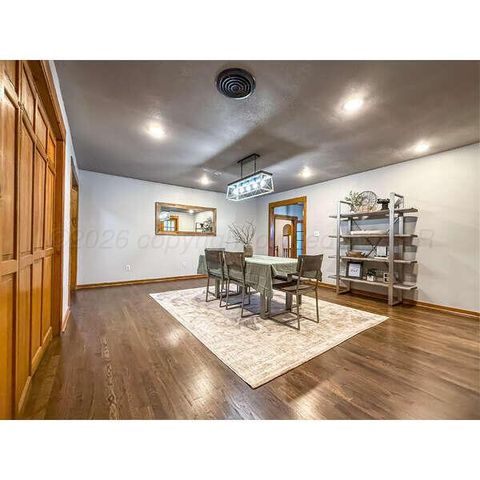 933 Elmore Street, Borger, TX 79007