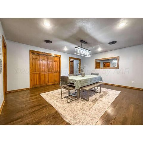 933 Elmore Street, Borger, TX 79007