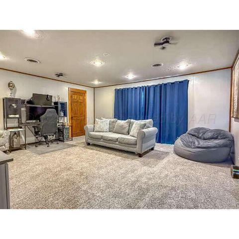 933 Elmore Street, Borger, TX 79007