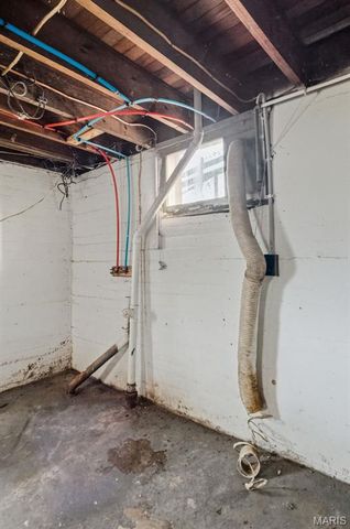 8937 Edna Street, St Louis, MO 63147