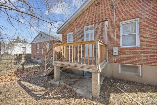8937 Edna Street, St Louis, MO 63147