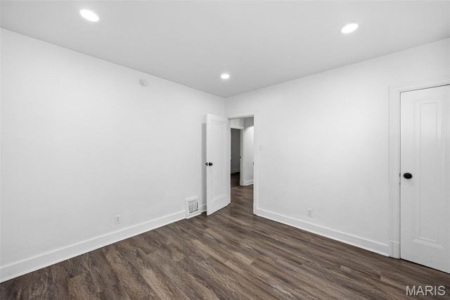 8937 Edna Street, St Louis, MO 63147