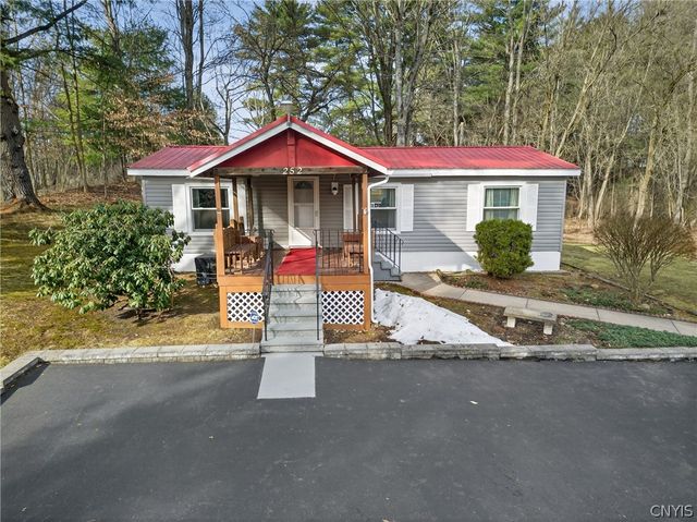 252 County Line Road, Granby, NY 13135