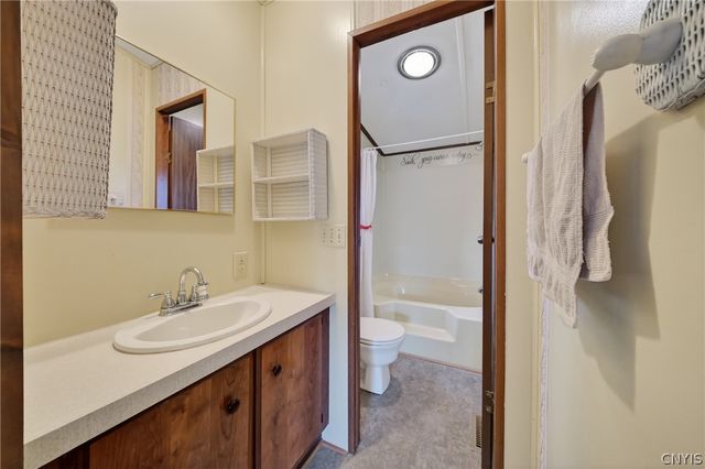 252 County Line Road, Granby, NY 13135