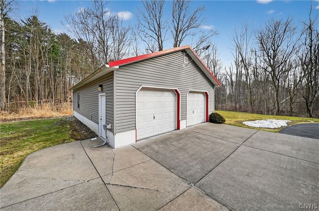 252 County Line Road, Granby, NY 13135