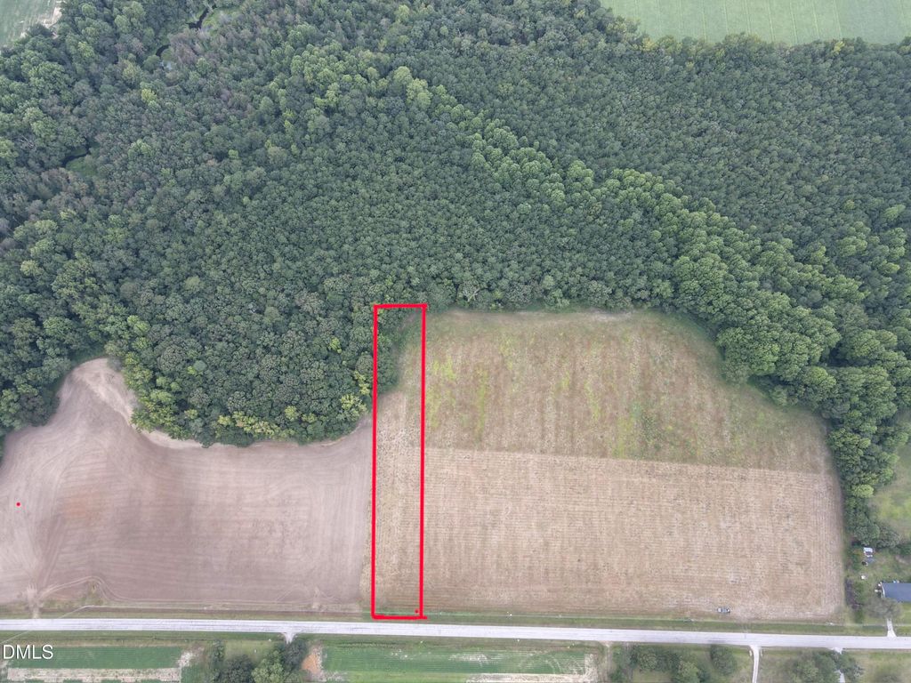5 Eatmon Road, Sims, NC 27880