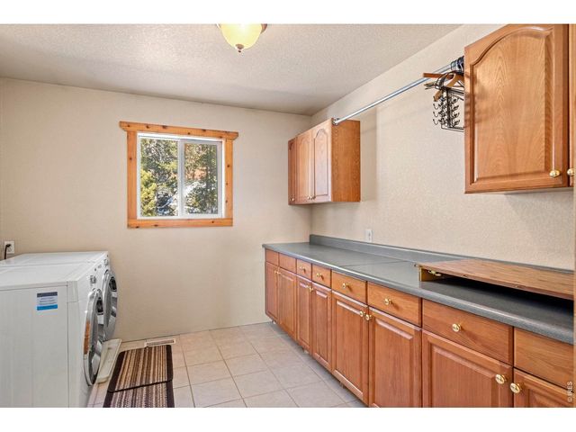 412 Evergreen Rd, Black Hawk, CO 80422