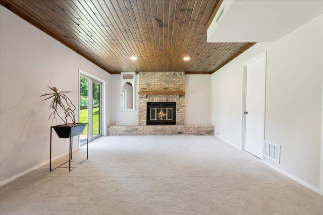 12738 Gordon Drive, Eden Prairie, MN 55346