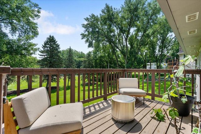 12738 Gordon Drive, Eden Prairie, MN 55346