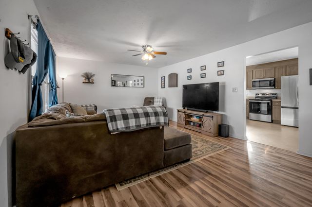 1013 Melody Lane, Lawrenceburg, KY 40342