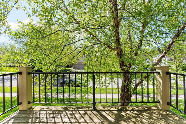 25 Windswept Way, Fitchburg, WI 53719