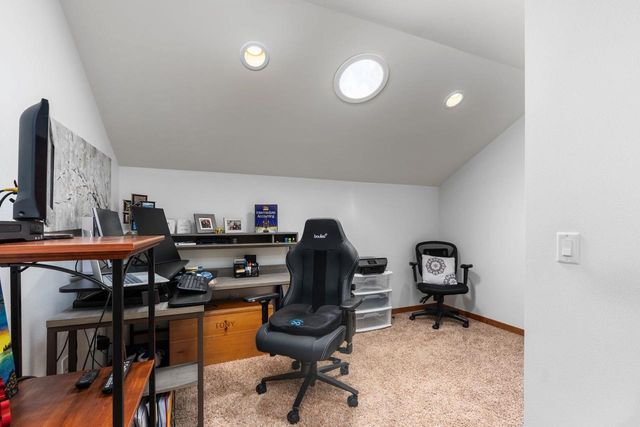 25 Windswept Way, Fitchburg, WI 53719