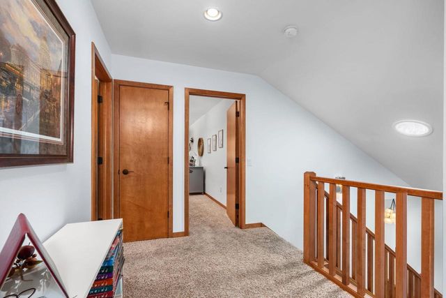 25 Windswept Way, Fitchburg, WI 53719