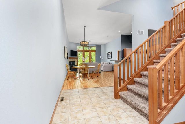 25 Windswept Way, Fitchburg, WI 53719