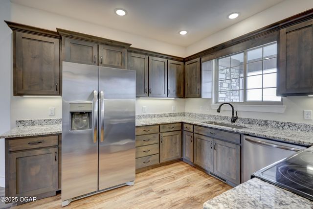 2224 W 26th Street, Joplin, MO 64804