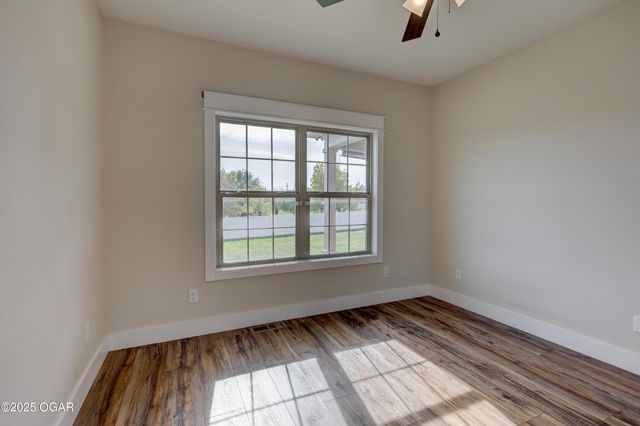 2224 W 26th Street, Joplin, MO 64804