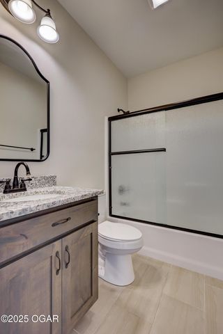 2224 W 26th Street, Joplin, MO 64804