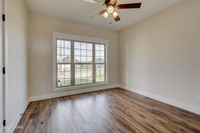 2224 W 26th Street, Joplin, MO 64804