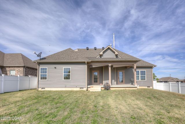 2224 W 26th Street, Joplin, MO 64804