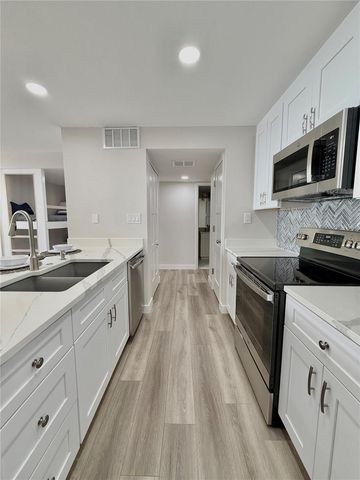 450 S GULFVIEW BOULEVARD 408, Clearwater Beach, FL 33767