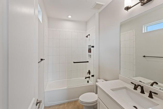 2465 NE Evinrude Circle, Jensen Beach, FL 34957