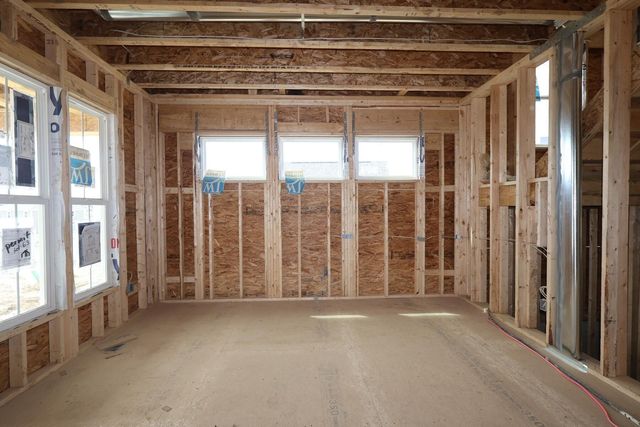 124 Ruby Road, Pataskala, OH 43062